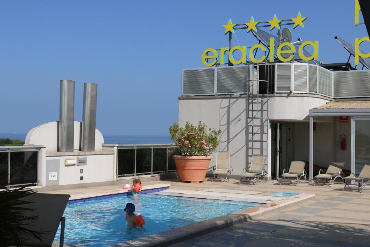 Eraclea Palace Hotel 4 Stelle S Eraclea Mare Exterior photo